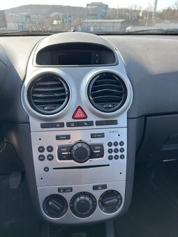 Opel Corsa - 11