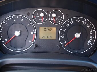 Ford Fiesta 1.3i Duratec Ambiente - 11