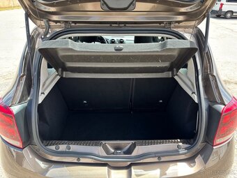 Dacia Sandero Stepway 1.5 dCi - 11