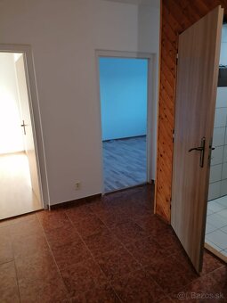 PRENÁJOM - 3-izbový byt - 11