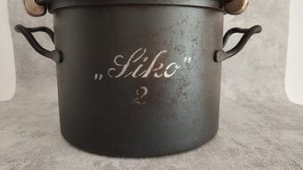 Velmi starý tlakový hrnec tz.tlakáč D.R.G.M - 11