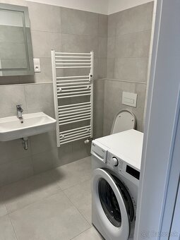 2 izbovy novozariadeny byt Trnava Prudy - blizko centra - 11