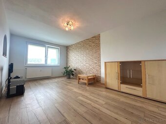 PREDAJ - 4 izbový byt s balkónom, Okružná ulica, Rožňava - 11