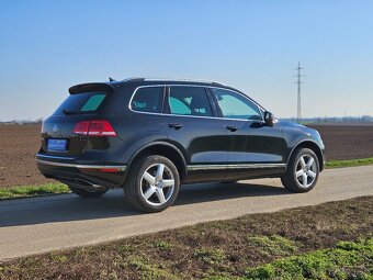 Volkswagen Touareg 3,0 TDI 4Motion Terrain Tech ODPOČET DPH - 11