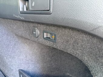 VW  Passat B8 Variant 2.0 TDI 110kW DSG - záruka Autodraft - 11