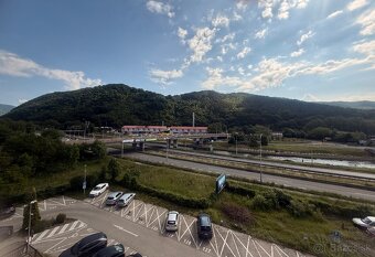 Na predaj 2 izb. byt - Nová Radvaň - 11