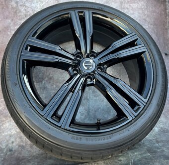 Letní sady Volvo V60/S60 235/40R19 96W - 11