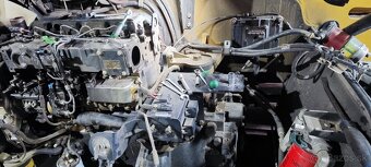 Servis motorů Komatsu, Caterpillar, Perkins, Yanmar, CAT - 11