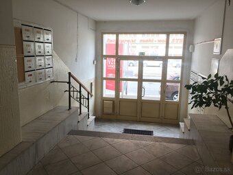 Nájom 2 izbového tichého bytu /Rent 2room apartment - 11