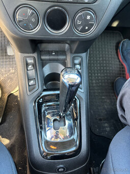 Peugeot 301 1.2 PureTech LPG – Automat, 2014, nízke náklady - 11