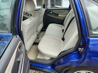 SEAT CORDOBA 1.4i - 11