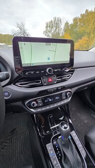 Hyundai I30 Fastback 1.5 Hybrid , automat, 8700km,  6/2025 - 11