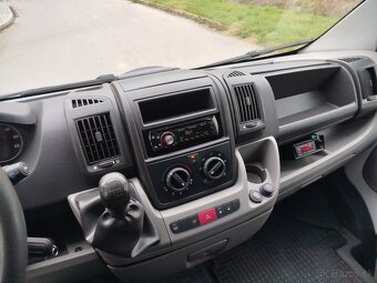 Citroën Jumper 2.2hdi chladak izoterma - 11