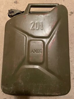 Vojenské debny z municie (2 ks),20l Kanister,Náboje - 11