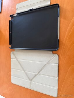 iPad 8. generácia 32GB WIFI (model A2270), gold - 11