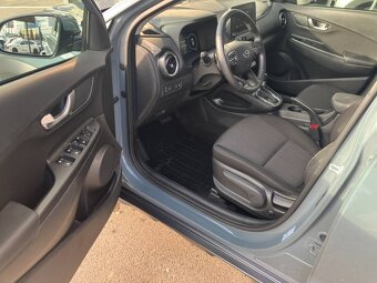 Hyundai Kona 1.0 T-GDi Family A/T automat 88kw - 11