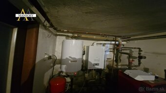 Na predaj priestranný 6-izbový rodinný dom s veľkým pozemkom - 11