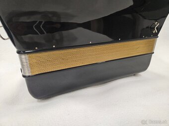 Akordeon hohner lucia IV, 96 basovy - 11