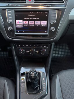 Volkswagen Tiguan Benzín Manuál 130 000km - 11