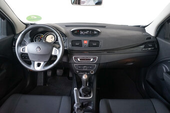 13- RENAULT Mégane Grandtour, 2011,benzín,1.6i, 74 kW - 11