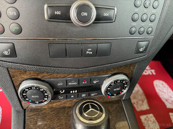 Mercedes-Benz C trieda Sedan 350 CDI Avantgarde A/T Automat - 11