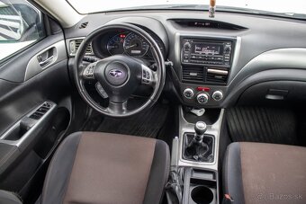 Subaru Impreza 2.0 Diesel XV - 11