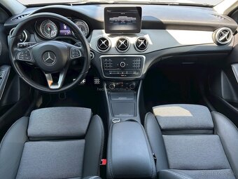 Mercedes - Benz GLA 180 benzín - 11