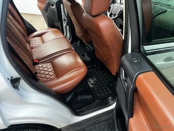 Land Rover Freelander 2 2.2 SD4 OVERFINCH - 11