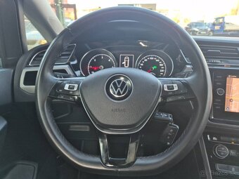 7-miestny Volkswagen Touran 2.0 TDI Comfortline DSG - 11