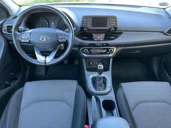 Hyundai i30 Combi 1.6CRDi ČR 1.Maj. - 11