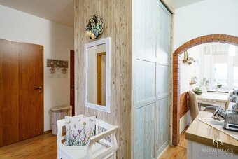 Na predaj vkusne zrekonštruovaný 3-izbový byt s lodžiou ... - 11