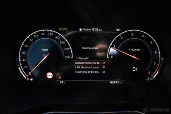 Kia XCeed 1.5 T-GDi Platinum A/T - 11