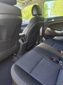 Hyundai Tucson 1.7 CRDi Premium 7DCT - 11
