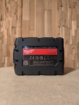 Milwaukee RedLithium M18 B5 - 11