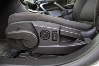 Opel Insignia 2.0 CDTI Cosmo /aj na splátky/ - 11