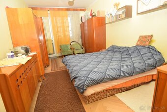 Na predaj dvojizbový byt s balkónom. + garáž. - 11