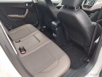 Peugeot 2008 Allure 1.6 HDI 88KW M6.2014 - 11