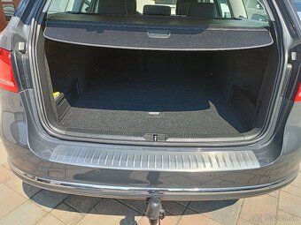 VOLKSWAGEN PASSAT VARIANT 2.0 TDI CR 103 kW BLUEMOTION - 11