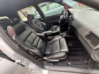 Vw golf 1.9 TDI 110KW PD GTI Exclusive - 11