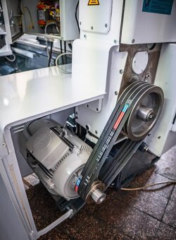 TOS Trenčín SN 63 B/2000 - soustruh hrotový - 11