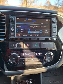 Mitsubishi Outlander - 11