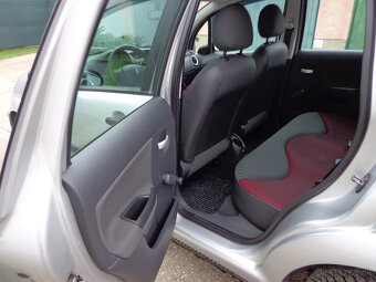 Citroen C3 1,4i 54kw,M5,r.v.7/2009 - 11
