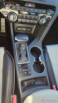 Kia Sportage 2019 GT-Line 1,6 CRDi 100kW 4x4 automat - 11