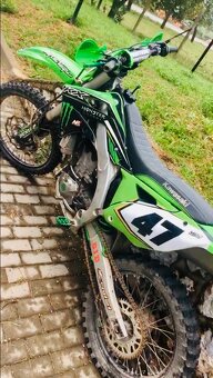 Kawasaki KX450F - 11
