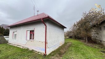 Rodinný dom s novou strechou - 11