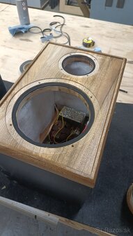 Tesla reproduktory - 11