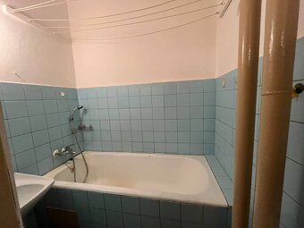 3 - izbový byt na super adrese a možnosťou realizácie svojic - 11