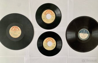 Šelakové platne so stojanom 40ks - 11