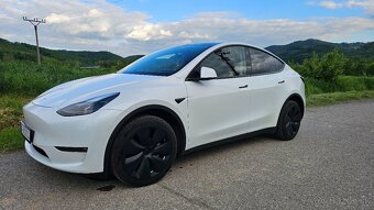 Tesla Model Y SUV 378kw Long Range 99 900km, dual motor 4x4 - 11