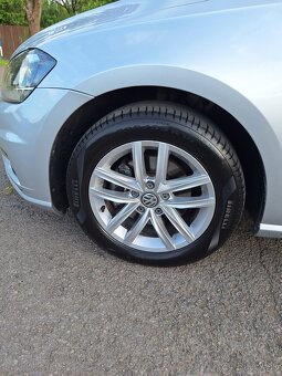 Volkswagen golf 1.6 85kw DSG - 11